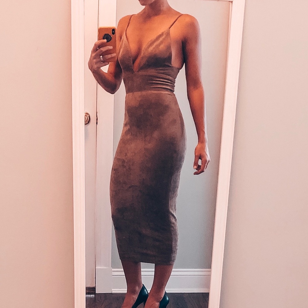 NWOT House of CB Vani Suede Midi Dress